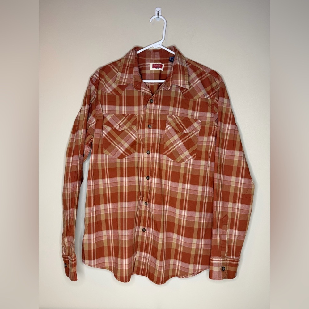 Wrangler Men's Casual Plaid Shirt - Red and Brown